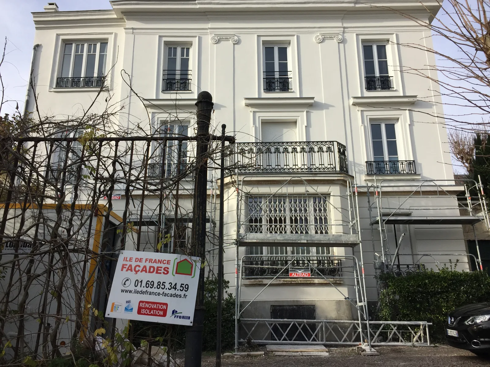 Ravalement micro-mortier de chaux et peinture minérale Suresnes — après