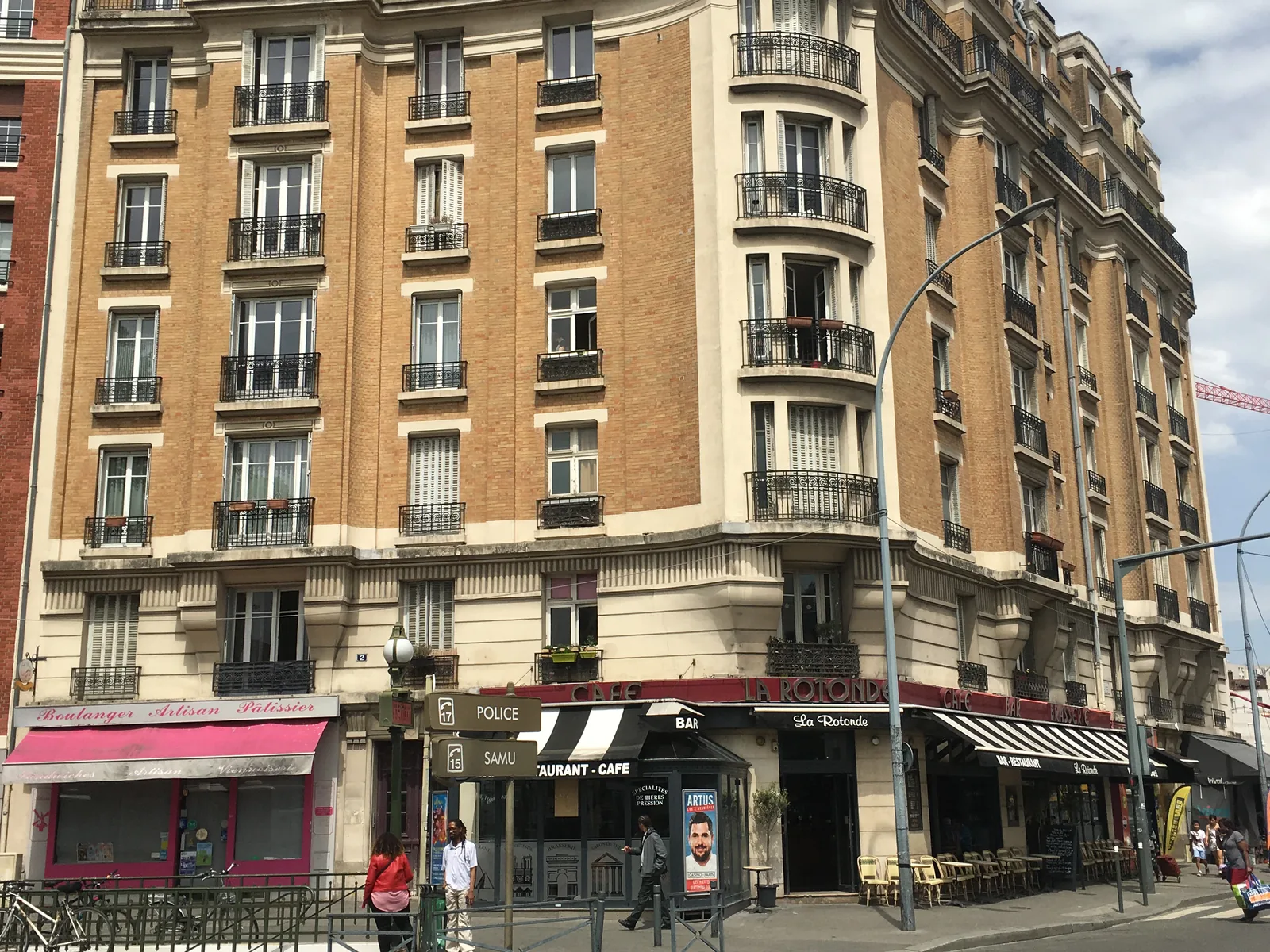 Hydrogommage et peinture minérale Saint-Ouen — avant